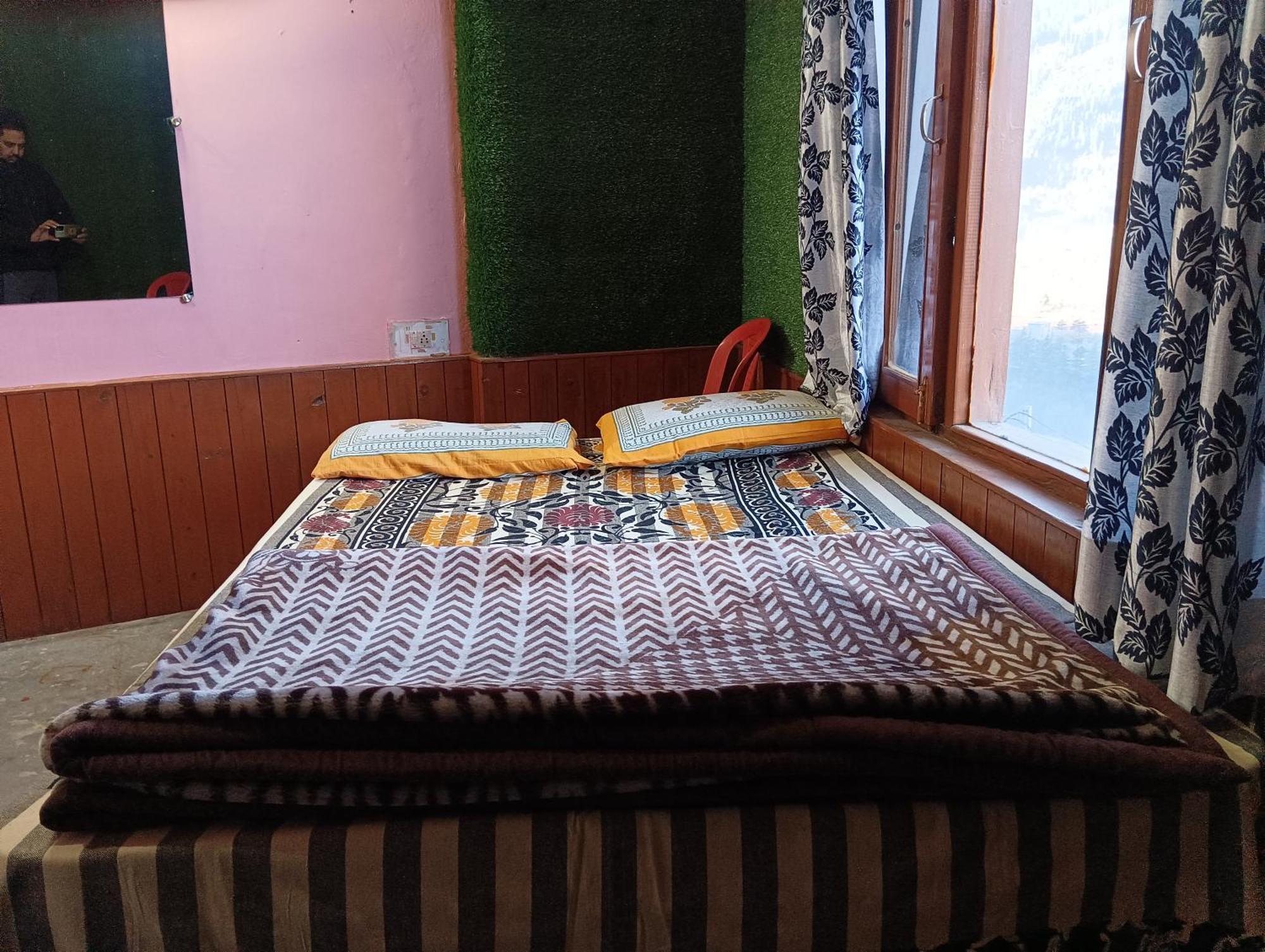Roop Mountain Homestay Manali  Exterior photo